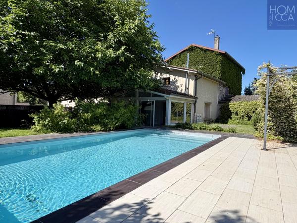 Maison 7 pièce(s) 5 chambre(s) 213.37 m²