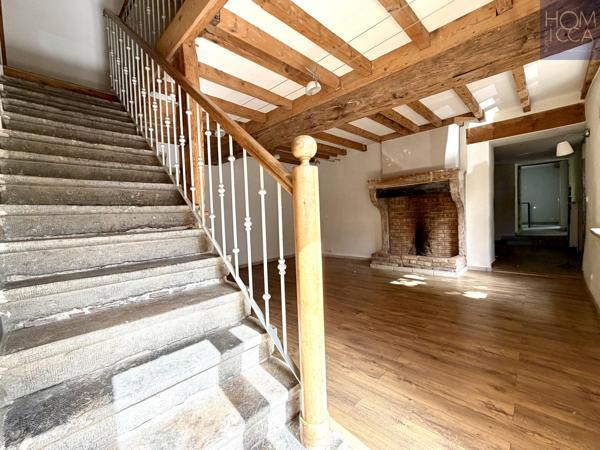 Maison 7 pièce(s) 5 chambre(s) 213.37 m²