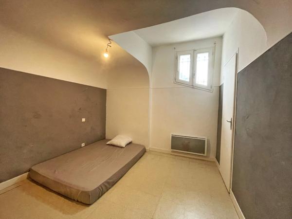 Dpt Landes (40), à vendre AIRE SUR L'ADOUR immeuble de rapport de 8 lots entièrement loués