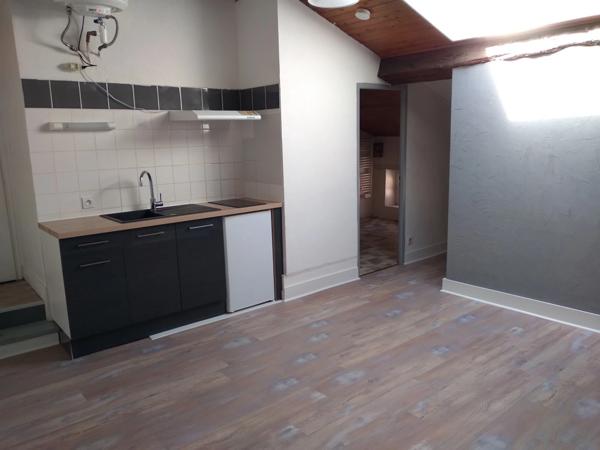 Dpt Landes (40), à vendre AIRE SUR L'ADOUR immeuble de rapport de 8 lots entièrement loués