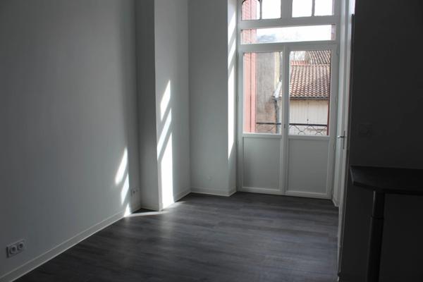 Dpt Landes (40), à vendre AIRE SUR L'ADOUR immeuble de rapport de 8 lots entièrement loués