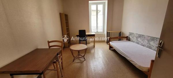 Location Appartement 1 pièces 22 m2 à Saint-Jean-d'Angély