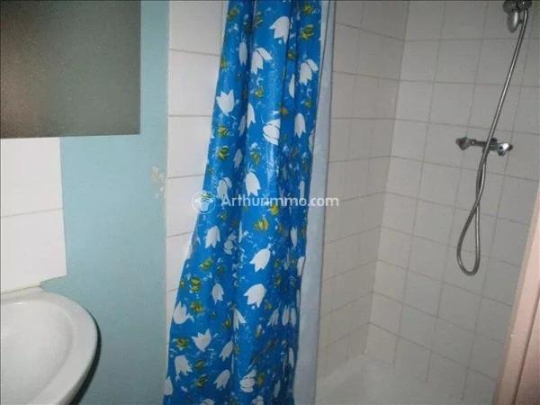 Location Appartement 1 pièces 22 m2 à Saint-Jean-d'Angély