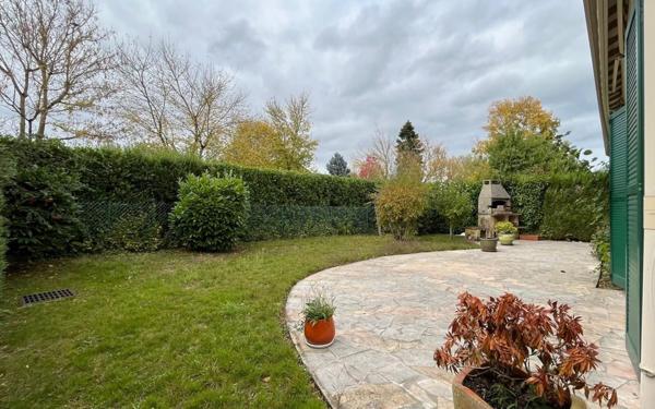 Maison à vendre    5 pièces •  Courcouronnes