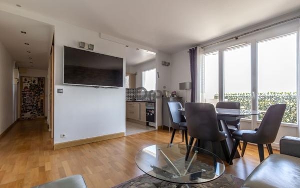 Appartement à vendre    3 pièces • 61,56 m2 Joinville-le-Pont