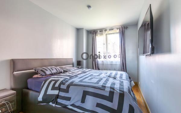 Appartement à vendre    3 pièces • 61,56 m2 Joinville-le-Pont