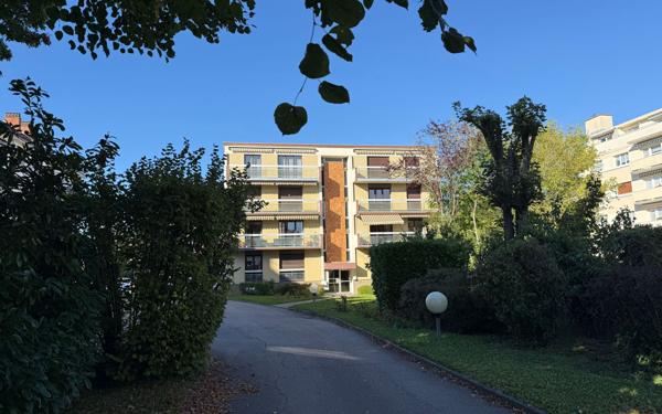 Appartement à vendre    2 pièces • 33,71 m2 Dijon