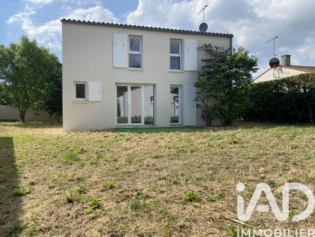 Maison à vendre 5 pièces 105 m² Saint-Vivien