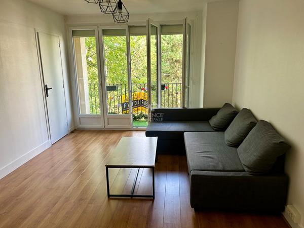 Appartement 2 pièce(s) -Parc possible 2 chambres €250 000 ** - Référence 4568-cpy