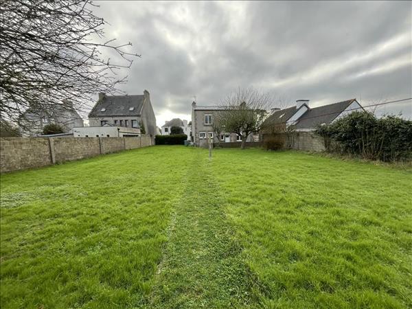 Terrain à vendre |  Ploudalmézeau |  612 m²