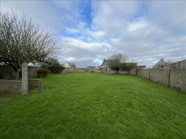Terrain à vendre |  Ploudalmézeau |  612 m²