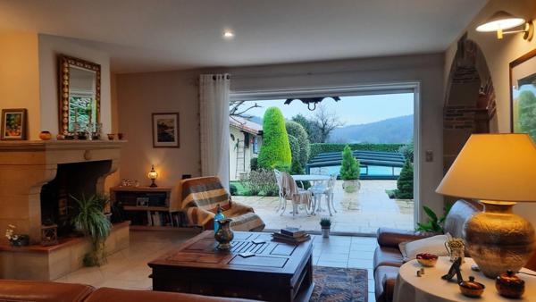 Dpt Landes (40), à vendre GEAUNE maison P6 de 185 m² - Terrain de 1 475,00 m²