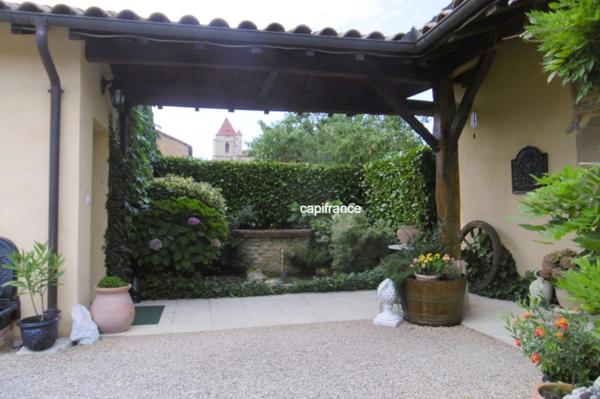 Dpt Landes (40), à vendre GEAUNE maison P6 de 185 m² - Terrain de 1 475,00 m²