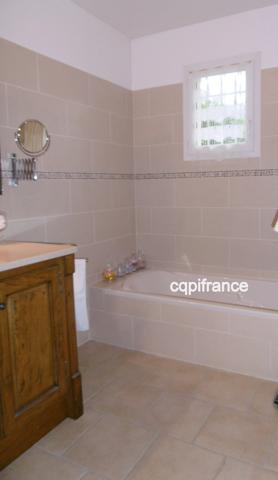 Dpt Landes (40), à vendre GEAUNE maison P6 de 185 m² - Terrain de 1 475,00 m²