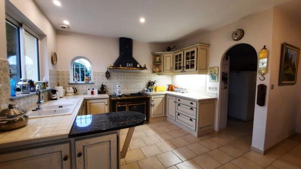 Dpt Landes (40), à vendre GEAUNE maison P6 de 185 m² - Terrain de 1 475,00 m²