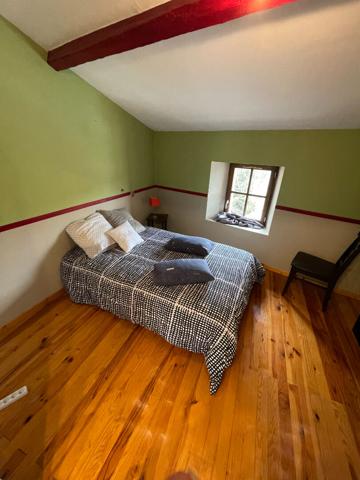 Location maison loft rénovée avec 4 chambres grand garage vue sur la Cité et terrasse à Carcassonne