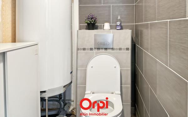 Maison à vendre    4 pièces •  Vaux