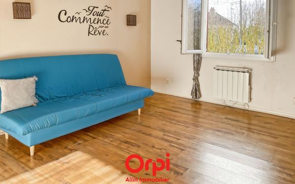 Maison à vendre    4 pièces •  Vaux