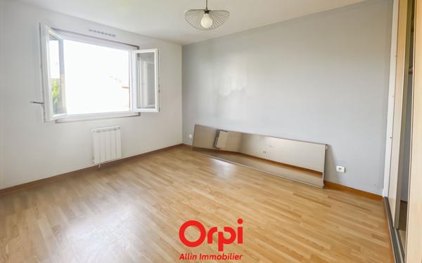 Maison à vendre    4 pièces •  Vaux