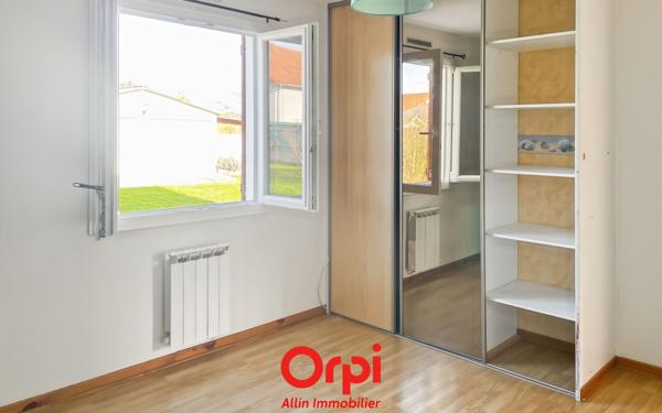 Maison à vendre    4 pièces •  Vaux