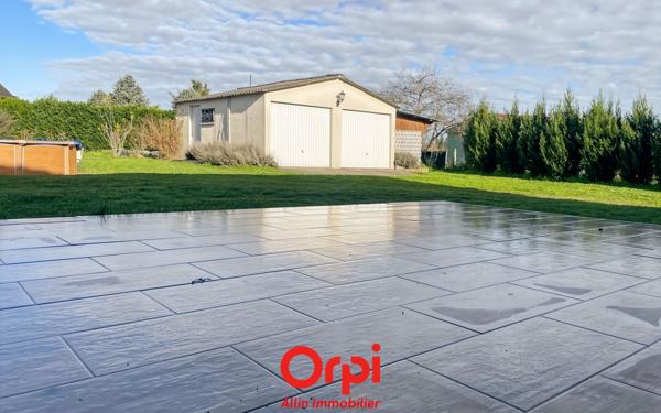 Maison à vendre    4 pièces •  Vaux