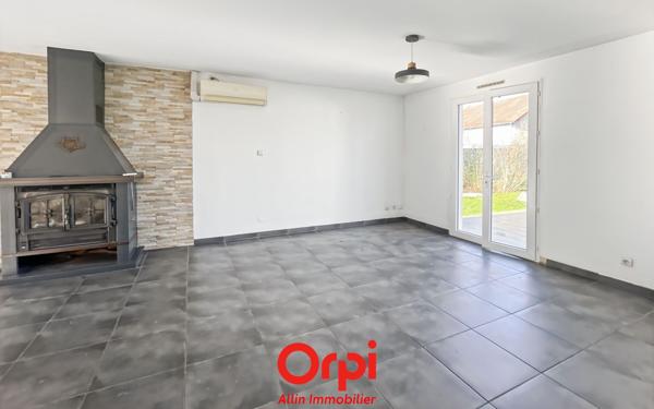 Maison à vendre    4 pièces •  Vaux