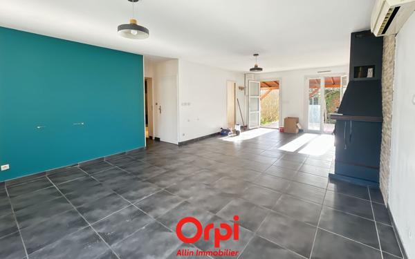 Maison à vendre    4 pièces •  Vaux