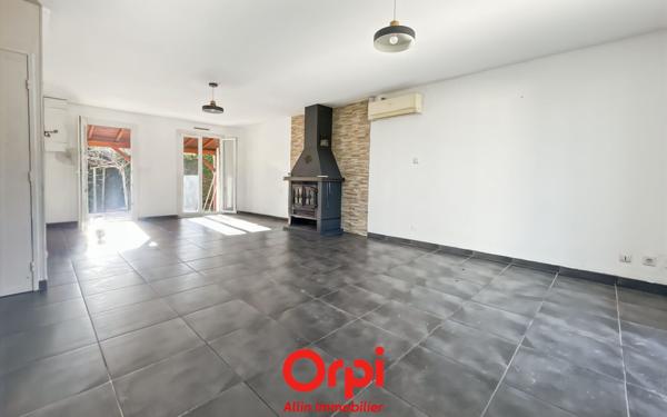 Maison à vendre    4 pièces •  Vaux