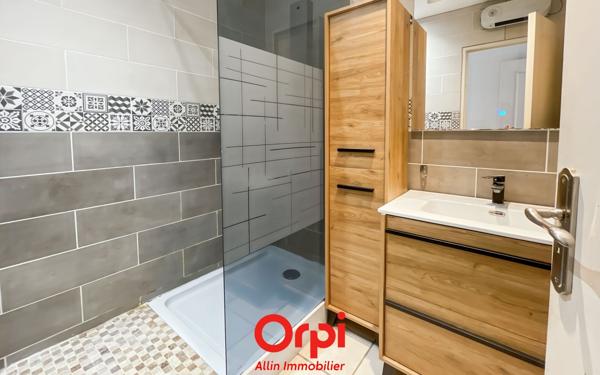 Maison à vendre    4 pièces •  Vaux