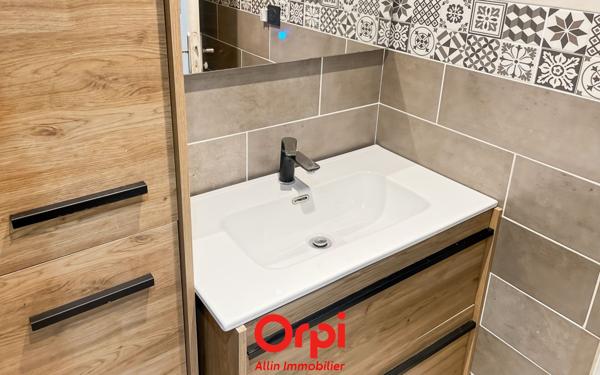 Maison à vendre    4 pièces •  Vaux