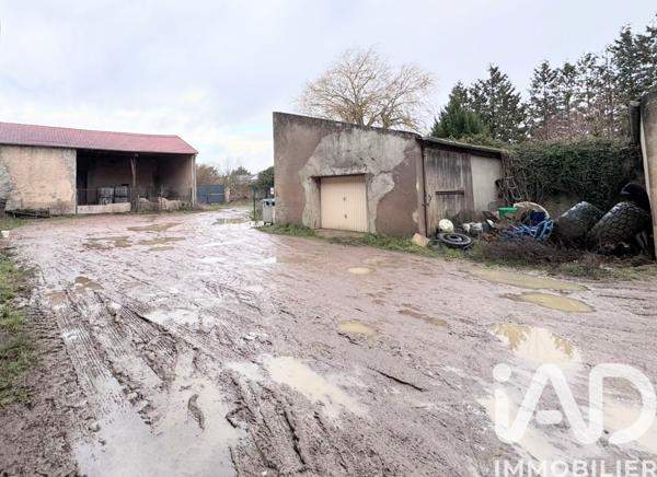 Immeuble à vendre 735 m² Solgne