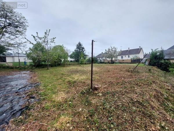 Terrain à Batir à vendre à Ahuillé en Mayenne (53940), ref : 53032-1023