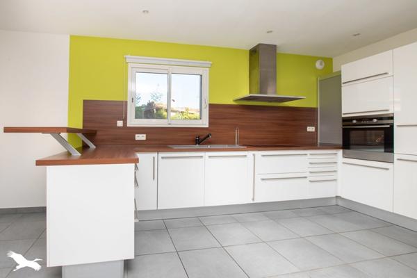 Maison 314 160 € Roquettes 4 p 93 m² DPE C