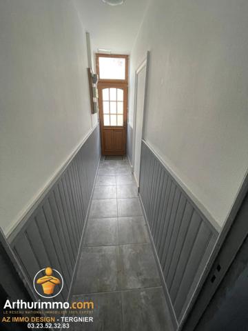 Vente Immeuble 3 pièces 110 m2 à Saint-Quentin