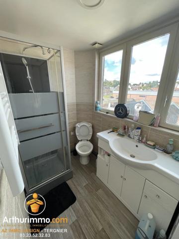 Vente Immeuble 3 pièces 110 m2 à Saint-Quentin