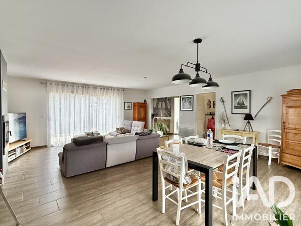 Maison à vendre 6 pièces 130 m² Proissans