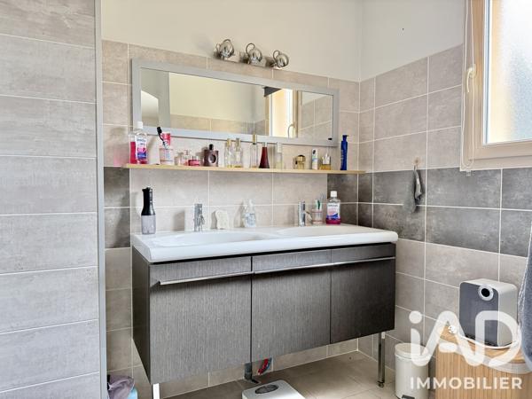 Maison à vendre 6 pièces 130 m² Proissans