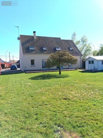Maison à vendre à La Flèche dans la Sarthe (72200), ref : 468   
la fleche