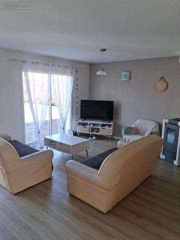 Maison à vendre à La Flèche dans la Sarthe (72200), ref : 468   
la fleche