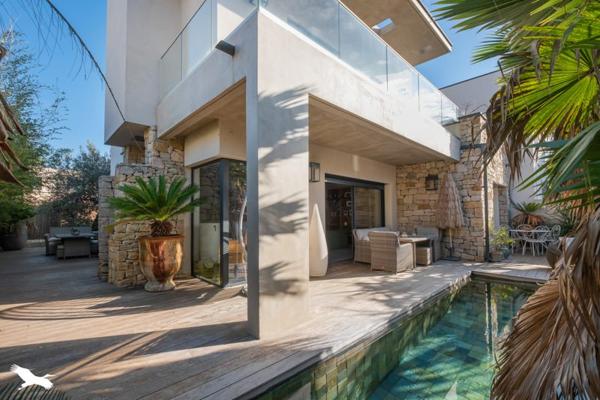 Maison 793 000 € Pérols 5 p 204 m² DPE A