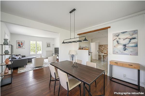 Maison Charmante maison Familiale rénovée 189m² - La Garenne - Coup de coeur ! 189.37 m²