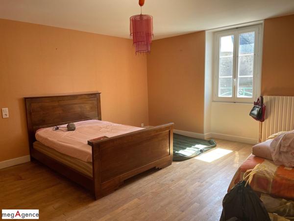 Maison à Sainte-Féréole, 19270 - 7 pièces 152m²