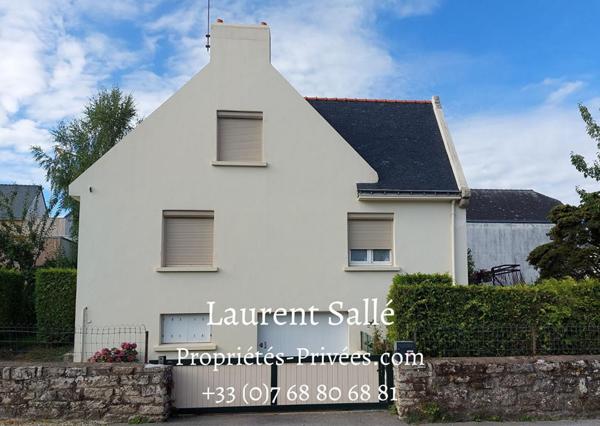 QUESTEMBERT 56230 - MAISON CENTRE VILLE.  6 pièces 108m2