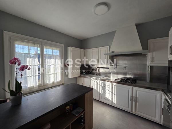 Maison au calme avec jardin, 4 chambres et garage proche Le Mans