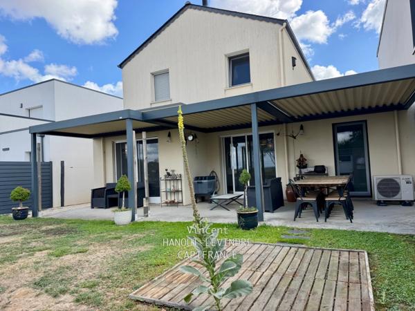MURS ERIGNE MAISON CONTEMPORAINE DE 2019 AVEC VUE IMPRENABLE SUR LA VALLÉE(49)