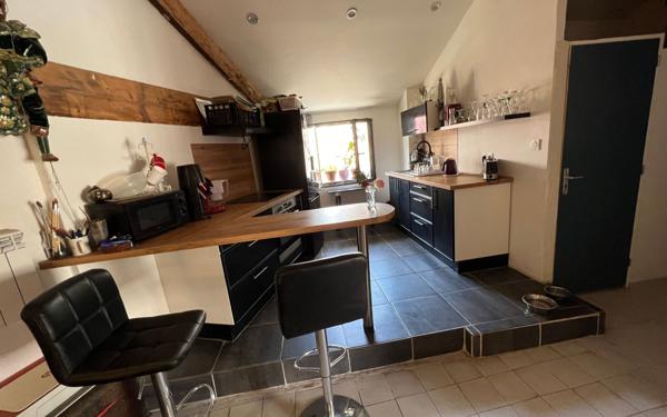 Appartement à vendre    6 pièces • 324 m2 Avignon