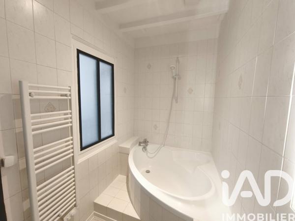 Appartement à vendre 4 pièces 96 m² Montguyon