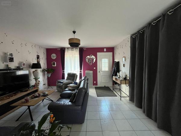 Maison à vendre à Beaumontel dans l'Eure (27170), ref : 27046-83