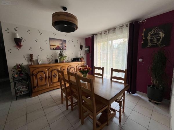 Maison à vendre à Beaumontel dans l'Eure (27170), ref : 27046-83