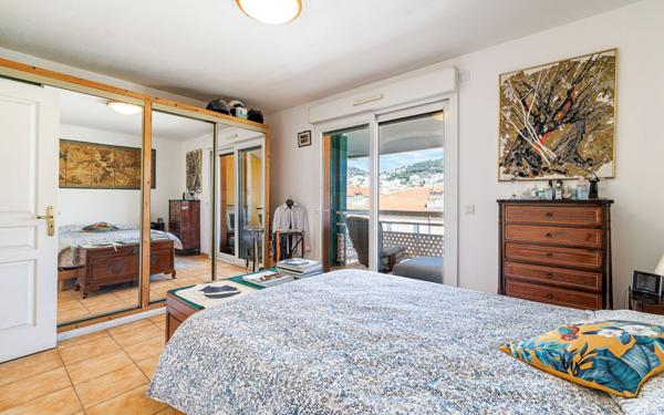 Appartement à vendre    4 pièces • 182,40 m2 Nice